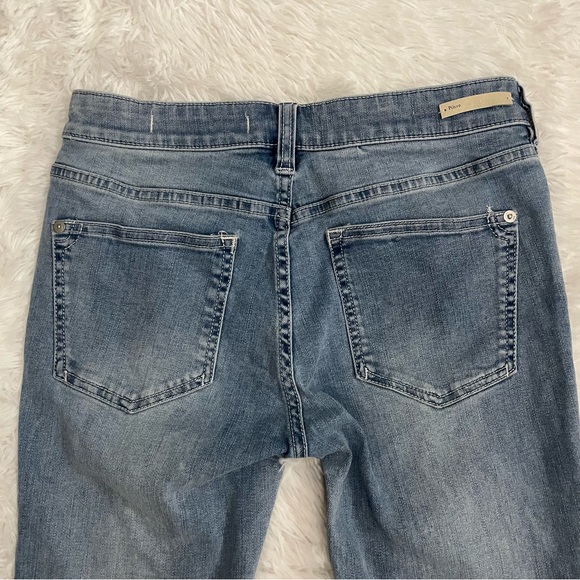 EUC Pilco & The Letterpress Anthropologie High Rise Bootcut Embroidered Jeans! - Picture 7 of 11